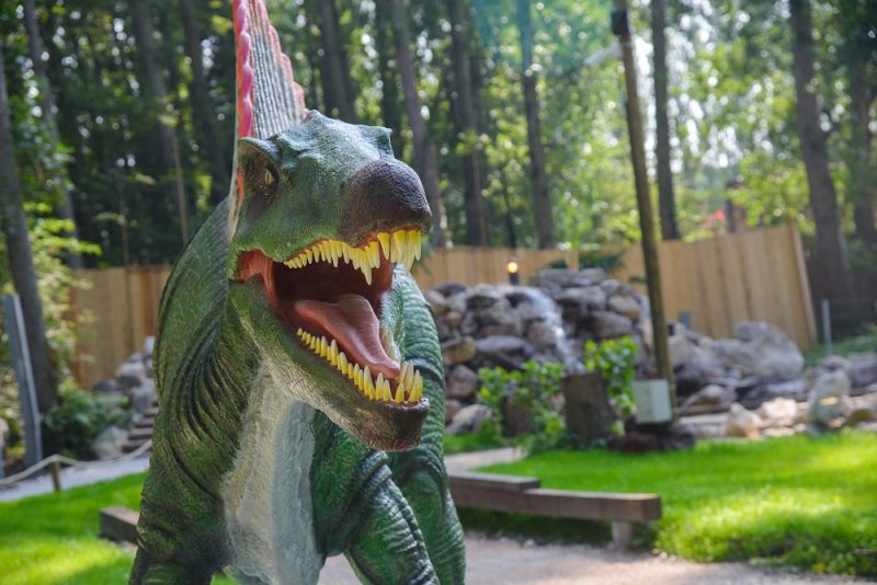 Parc Du Fort Louis Dino Park